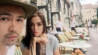 Liburan bersama sang adik, Jessica Iskandar ke Budapest. Keduanya oun menyempatkan diri bersantai sambil cicip makanan di National Opera House. Foto: Instagram @erickbanaiskandar