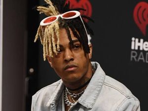 AMA 2018 Hidupkan Kembali XXXTentacion