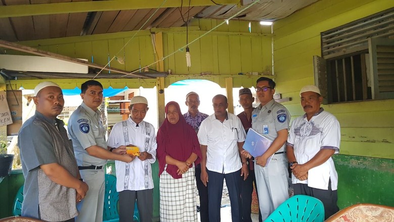 Jasa Raharja Beri Rp 50 Juta untuk Korban Kapal Sinar Bangun Jasa Raharja Beri Rp 50 Juta untuk Korban Kapal Sinar Bangun