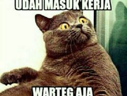 Meme Masuk Kerja Setelah Lebaran