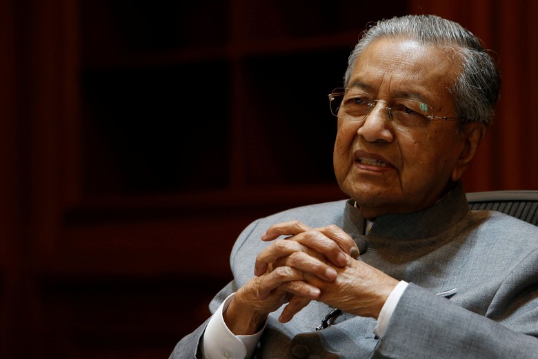 PM Mahathir Akan Mundur Jika Sudah Selesaikan Masalah Negara, Kapan? PM Mahathir Akan Mundur Jika Sudah Selesaikan Masalah Negara, Kapan?