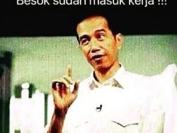 Meme Masuk Kerja Setelah Lebaran