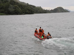 Kapal Tenggelam di Danau Toba, Polisi: Diduga Overkapasitas