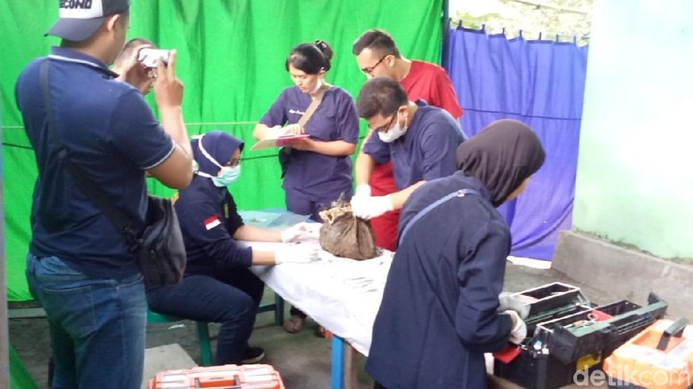 Dukun Pijat yang Aborsi Puluhan Janin Sudah Praktik Selama 25 Tahun Dukun Pijat yang Aborsi Puluhan Janin Sudah Praktik Selama 25 Tahun