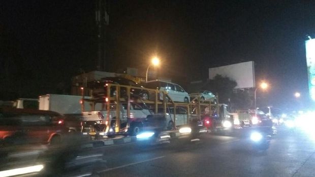 Imbas Tol Cikampek One Way, MM Bekasi ke Tambun Macet Parah