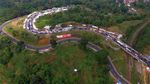 Foto Udara Kemacetan di Jalur Selatan Lingkar Gentong