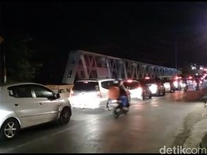 Jelang Tengah Malam, Lalin Jalur Banyumas-Pejagan Mulai Terurai