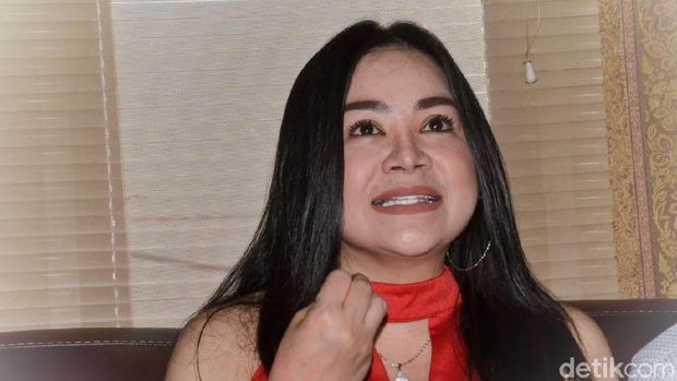 Annisa Bahar Cekcok dengan Ratna Pandita, Minta Uangnya Dikembalikan
