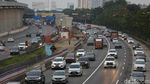 Contraflow di Tol Cikampek Diberlakukan