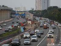 Berita Populer: Lawan Arah Tanpa Contraflow, Ibu Ketinggalan saat Mudik