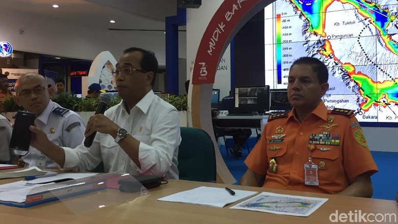 Kemenhub akan Renovasi 5 Dermaga di Danau Toba Kemenhub akan Renovasi 5 Dermaga di Danau Toba