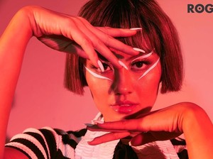 Mesra dengan Chris Brown, Agnez Mo Sudah Putus Lama dari Wijin