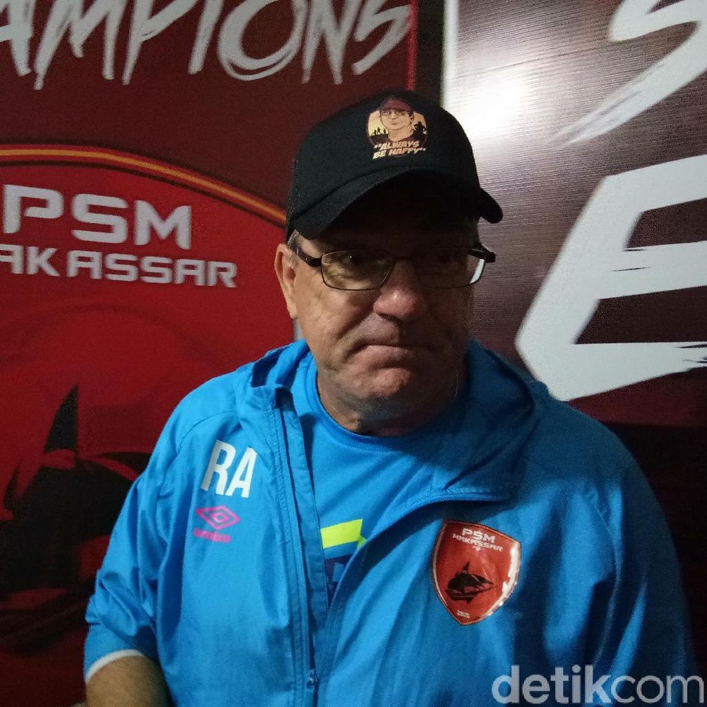 Manajemen PSM Benarkan Robert Rene Alberts Mengundurkan Diri