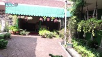 Ini taman di bagian belakang rumah. Dok. Rans Entertainment.
