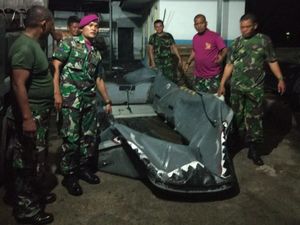 Marinir Kirim Penyelam Cari Korban KM Sinar Bangun di Danau Toba