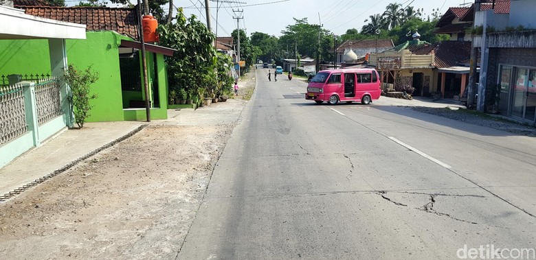 Lokasi AW Dikeroyok Usai Bela Pacar yang Dibayar Setengah Harga Lokasi AW Dikeroyok Usai Bela Pacar yang Dibayar Setengah Harga