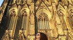 Foto: Gaya Liburan Artis Cantik Turki, Fahriye Evcen