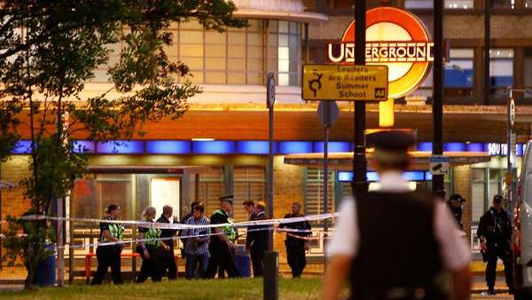 Ledakan di Stasiun Bawah Tanah London, Seorang Pria Ditangkap Ledakan di Stasiun Bawah Tanah London, Seorang Pria Ditangkap