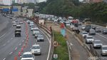 Contraflow di Tol Cikampek Diberlakukan