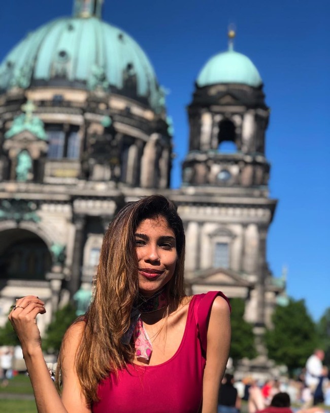 Namun, bagi Julieth aksi yang dilakukan pria tersebut telah bertindak terlalu jauh. Ia pun mengungkapkan harus jelas untuk menghadapi masalah tersebut. Foto: Instagram @juliethgonzaleztheran