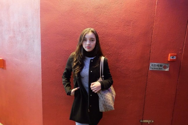 Ia mengawali karirnya sebagai model dengan mengikuti kontes pemilihan Gadis Sampul 2009 silam. Foto: Instagram/Nadia Soekarno