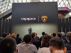 Suasana Peluncuran Oppo Find X di Paris