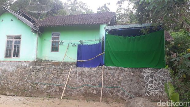 Rumah Yamini, dukun pijat aborsi di Magelang.