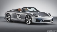 Mobil konsep ini bisa saja diproduksi Porsche meski mungkin tidak akan dihadirkan hingga 2019. Porsche akan memutuskan soal kepastian produksinya pada beberapa bulan mendatang. Foto: Porsche