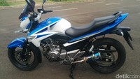 Bagi yang melihat sosok motor Suzuki yang sering dijuluki Baby B-King ini, pasti mengira Inazuma ini motor yang mudah diajak lari kencang, karena itu Handoko memutuskan untuk memodifikasinya. Foto: Handoko N Soetrisno