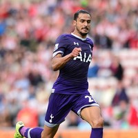 Melihat si ganteng nan seksi Nacer Chadli memperkuat tim nasional Belgia dijamin tidak akan membuat mata kamu mengantuk saat menonton pertandingan Piala Dunia 2018. Pada 2014, pemain 28 tahun ini sempat menjadi sensasi dengan foto tanpa busananya di majalah Cosmopolitan Inggris yang dilakukannya untuk kampanye kanker. (Foto: Getty Images)