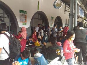 Arus Balik, Pengawas Orang Telantar Siaga di St Pasar Senen