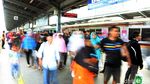 Libur Lebaran Terakhir, Warga Bekasi Jajal Kereta Bandara Soetta