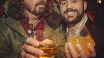Begini Keceriaan Dave Grohl Saat Makan Pancake hingga Ngopi