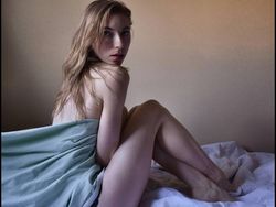 Ini Kekasih Cantik Snowden, Pembocor Sang Whistleblower