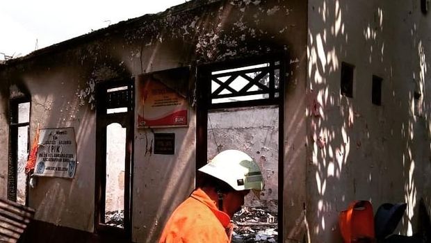 Rumah di Gandaria yang Terbakar PAUD Diduga Akibat Gas Bocor