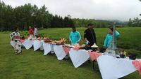 Suasana piknik bersama Club Med Tomamu (Dina/detikTravel)
