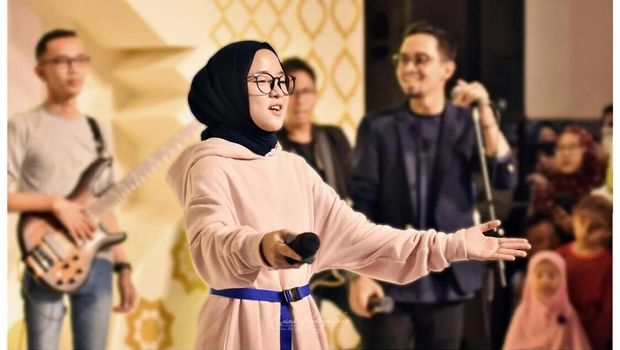 10 YouTuber Terpopuler Indonesia dengan Penghasilan Miliaran