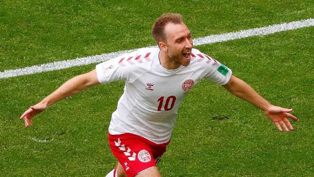 Christian Eriksen mencetak gol pertama Denmark.