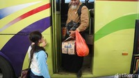 Sebanyak 301 bus tiba di Terminal Pulo Gebang per Rabu (20/6).
