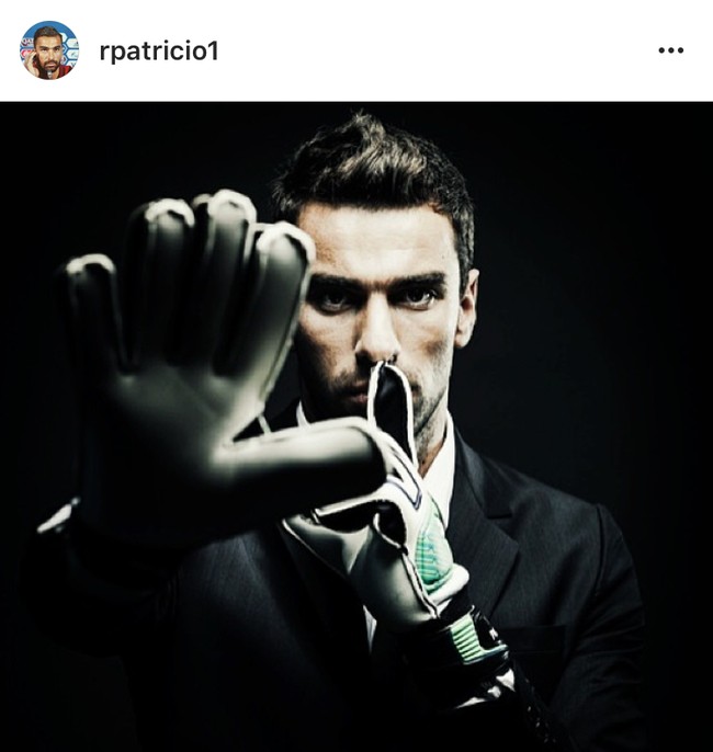 Rui Patricio pernah menikah dengan wanita bernama Joana Pereira. Keduanya naik pelaminan pada Juni 2011, namun bercerai satu bulan kemudian. Foto: Instagram
