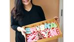 Jadi Hot Mama, Artis Eriska Rein Tetap Pose Cantik Saat Kulineran