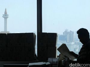 PNS Pria Bakal Dapat Cuti Ayah Saat Istri Melahirkan