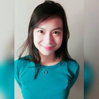 Banyak orang jatuh cinta pada senyuman Maria yang manis dan wajahnya yang menakjubkan. Foto: Facebook