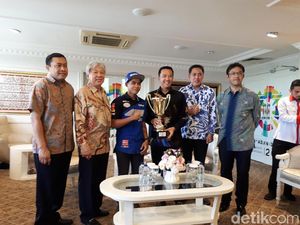 Menpora Acungi Jempol Kemenangan Galang Hendra di Brno