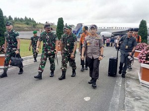 Panglima-Kapolri Tinjau Lokasi Tenggelamnya KM Sinar Bangun