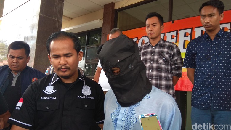 Cerita Horor Remaja Tebas Anggota Geng Motor Pakai Gergaji Cerita Horor Remaja Tebas Anggota Geng Motor Pakai Gergaji