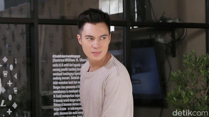 Intip Gay Baim Wong Saat Syuting