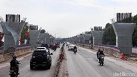 Pembangunan Tol Cimanggis-Cibitung diharapkan mampu memecah kepadatan dua tol ibu kota, yakni Jalan Tol Jakarta-Cikampek dan Jalan Tol Jagorawi.