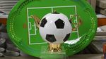 Pernah Lihat Souvenir Aneh Piala Dunia? Begini Lho Bentuknya