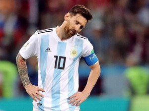 Ulang Tahun Penuh Tekanan untuk Lionel Messi